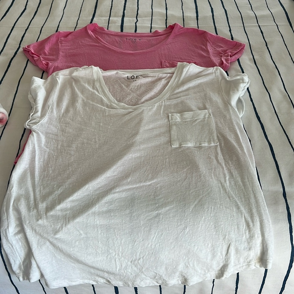 LOFT Everyday V-Neck Tees (2 - White & Pink)